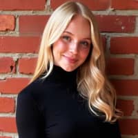 Sitter Profile Image: Riley S.