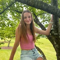 Sitter Profile Image: Reilly T.