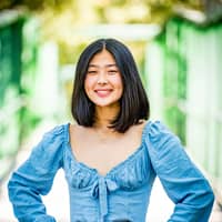 Sitter Profile Image: Miki H.