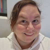 Sitter Profile Image: Tara W.