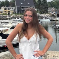 Sitter Profile Image: Peyton S.