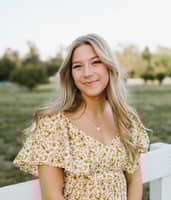 Sitter Profile Image: Ella O.