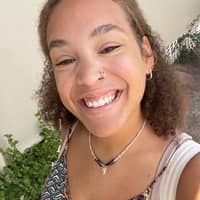 Sitter Profile Image: Nicole J.