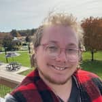 Sitter Profile Image: Lauren O.