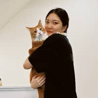 Sitter Profile Image: Yin H.