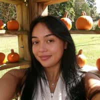 Sitter Profile Image: Samantha R.