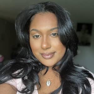 Sitter Profile Image: Jasmine P.