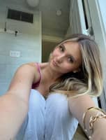 Sitter Profile Image: Marie C.