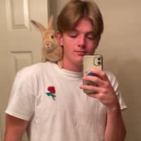 Sitter Profile Image: Darek R.