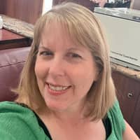 Sitter Profile Image: Laura S.