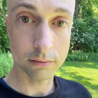 Sitter Profile Image: Reed M.