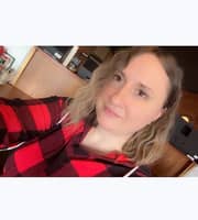 Sitter Profile Image: Juliann P.