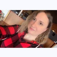 Sitter Profile Image: Juliann P.