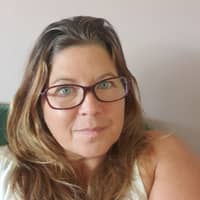 Sitter Profile Image: Melanie R.