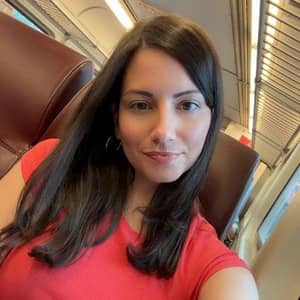 Sitter Profile Image: Valentina H.