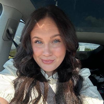 Sitter Profile Image: Helene H.