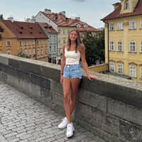 Sitter Profile Image: Delaney C.