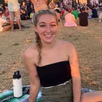 Sitter Profile Image: Lauren U.