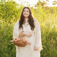 Sitter Profile Image: Alexis K.