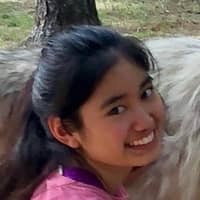 Sitter Profile Image: Isabelle V.