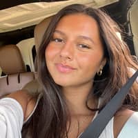 Sitter Profile Image: Brianna M.