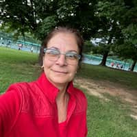 Sitter Profile Image: Lucrecia M.