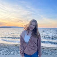 Sitter Profile Image: Morgan S.