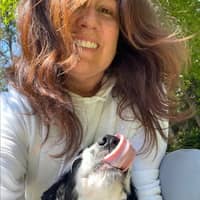 Sitter Profile Image: Dee R.