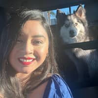 Sitter Profile Image: Naomi O.