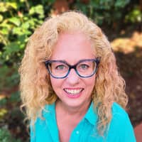 Sitter Profile Image: Kelly W.