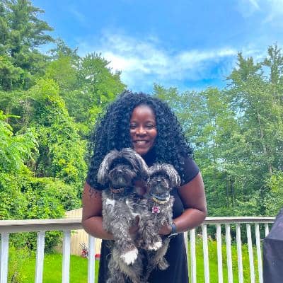 Sitter Profile Image: Olaiya C.