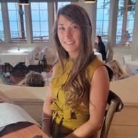 Sitter Profile Image: Gillian W.