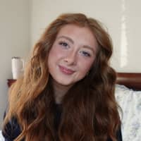 Sitter Profile Image: Gwyneth K.