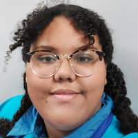 Sitter Profile Image: Olivia A.