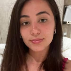 Sitter Profile Image: Arantxa B.