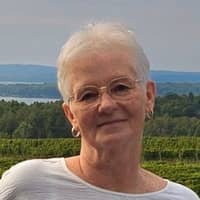 Sitter Profile Image: Judy L.