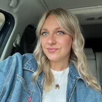 Sitter Profile Image: Savannah S.