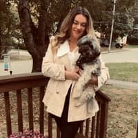 Sitter Profile Image: Stacey H.