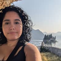 Sitter Profile Image: Vanessa M.