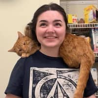 Sitter Profile Image: Isabella P.