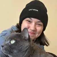 Sitter Profile Image: Julia M.