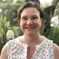 Sitter Profile Image: Roxanne R.