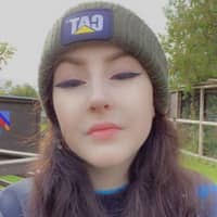 Sitter Profile Image: Olivia H.