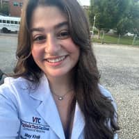 Sitter Profile Image: May K.