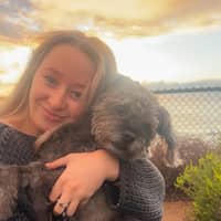 Sitter Profile Image: Isabelle H.