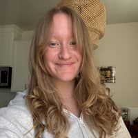 Sitter Profile Image: Sara H.