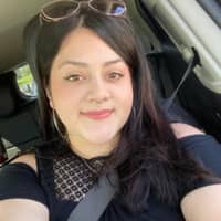 Sitter Profile Image: Julissa G.