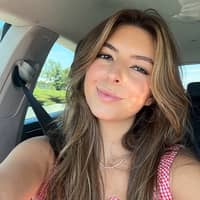 Sitter Profile Image: Isabel G.