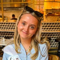 Sitter Profile Image: Shelby W.