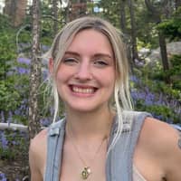 Sitter Profile Image: Billie T.